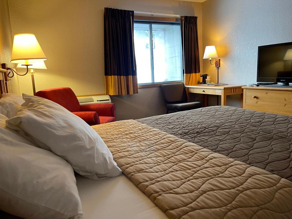 Walker Hotel Екстериор снимка