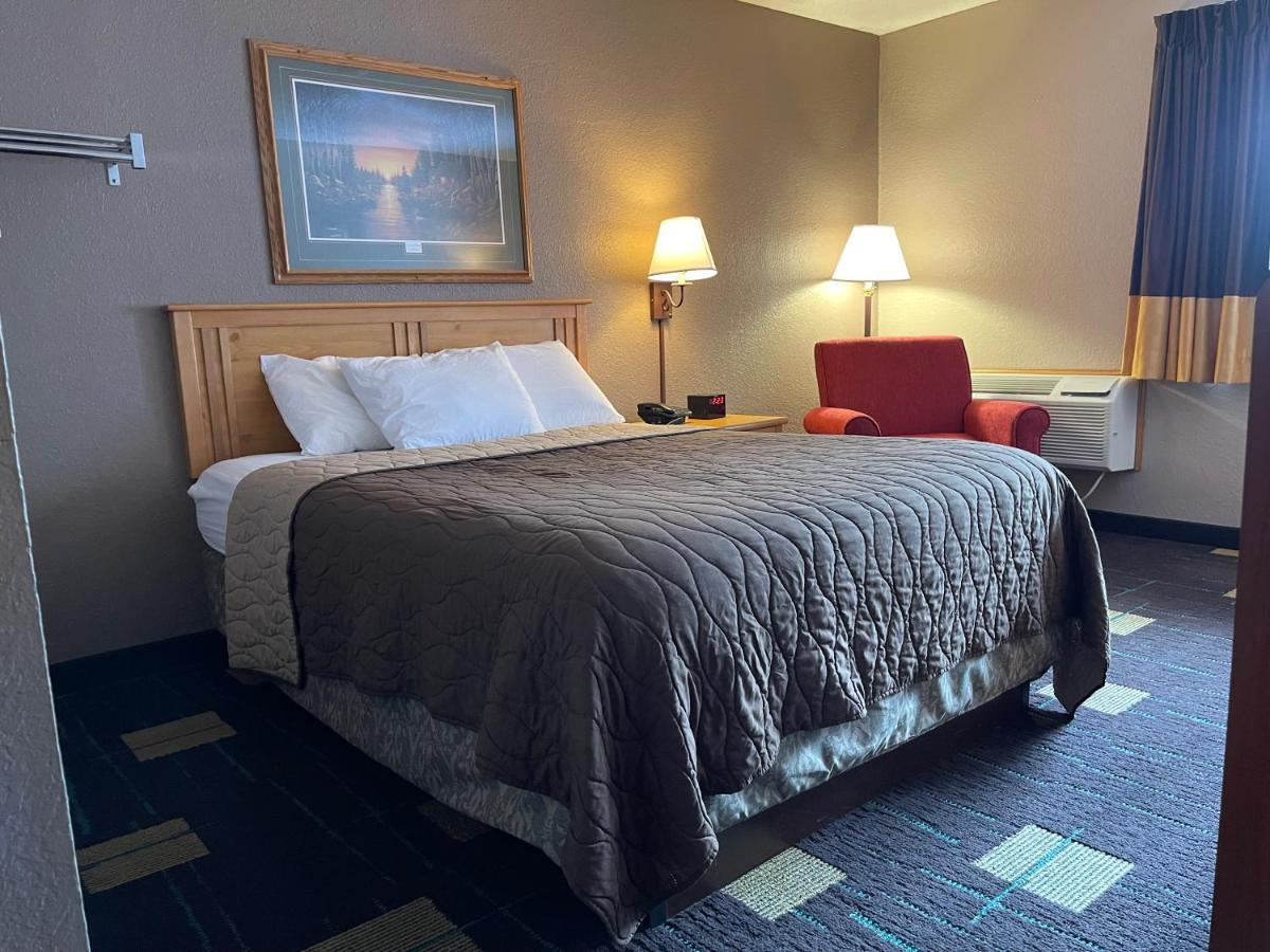 Walker Hotel Екстериор снимка