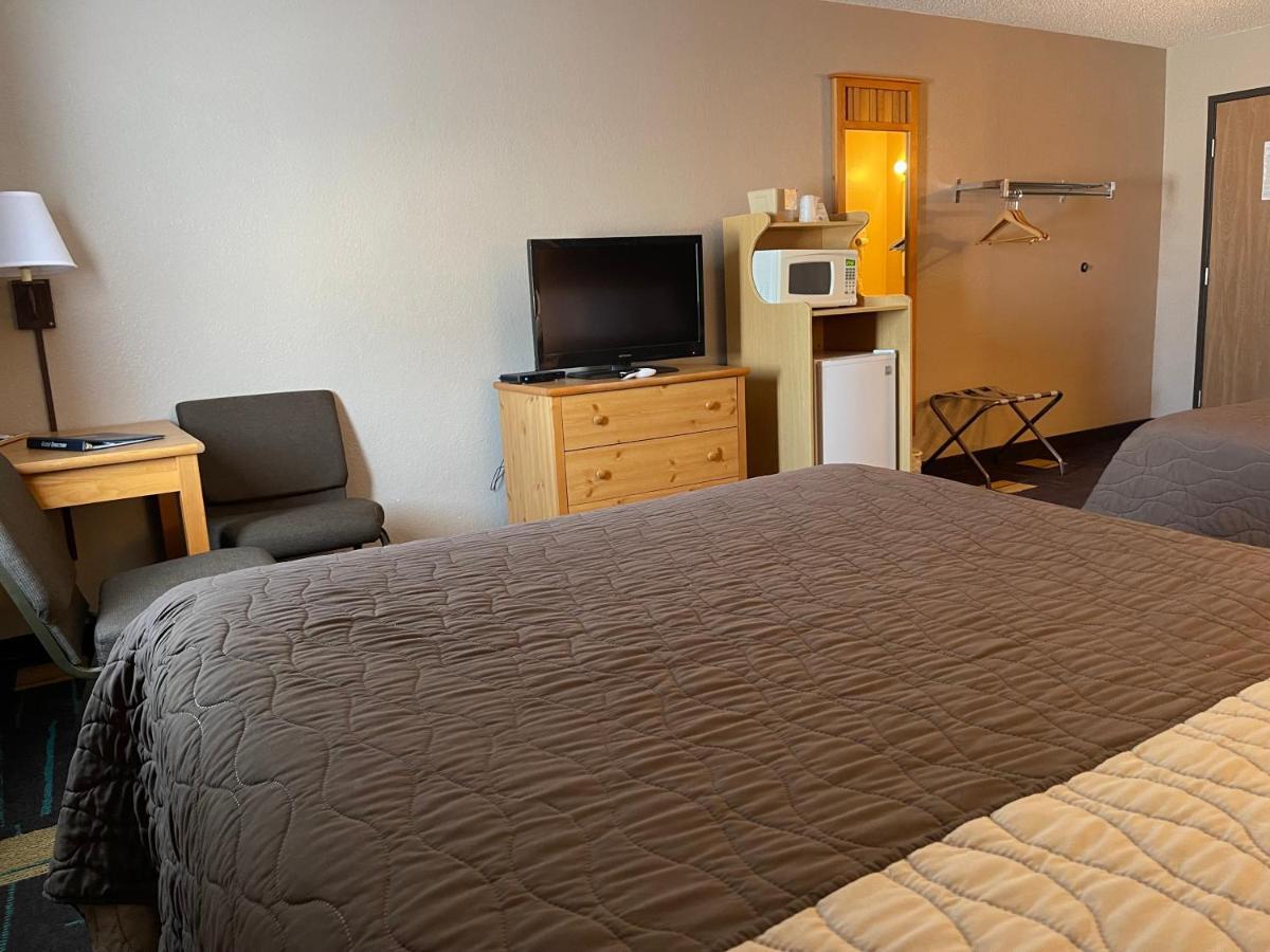 Walker Hotel Екстериор снимка