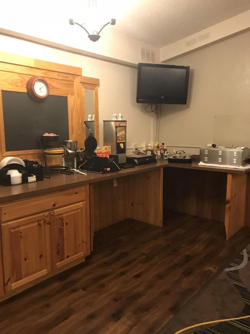 Walker Hotel Екстериор снимка