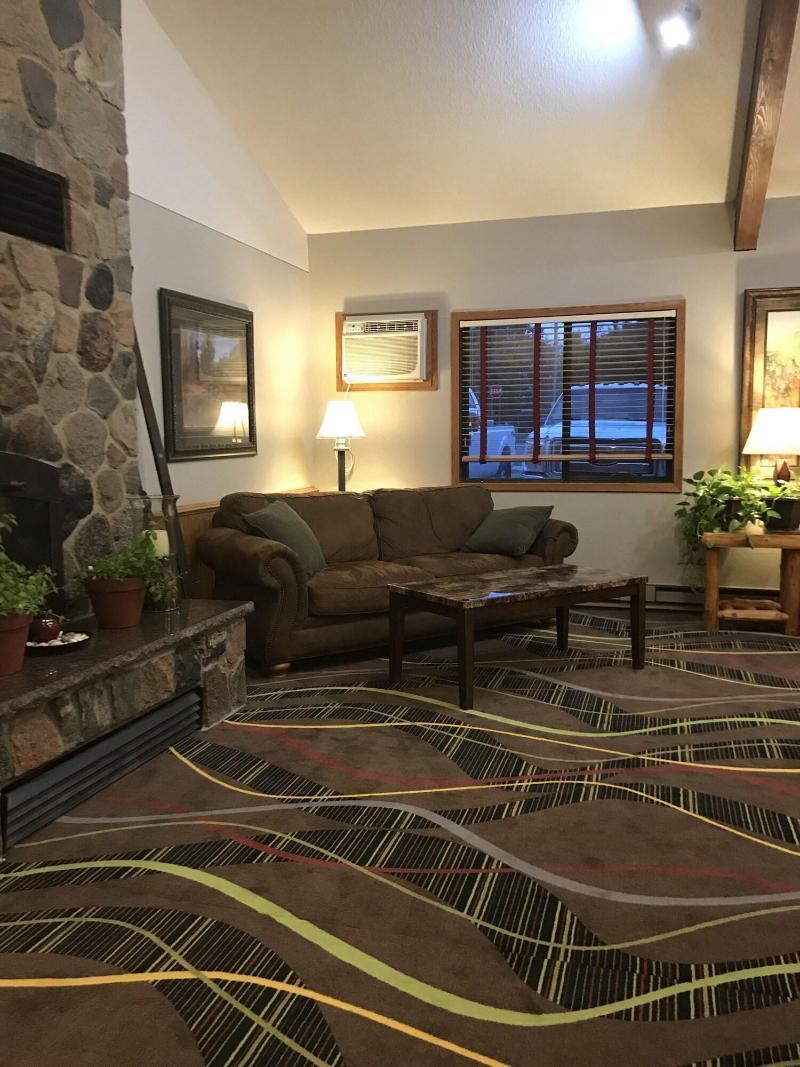 Walker Hotel Екстериор снимка